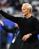 都市时报：云南玉昆暂无换帅计划，安德森带队基本达到保级目标